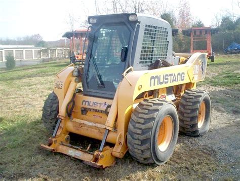 mustang 2107 skid steer specs|2109 skid steer loader specs.